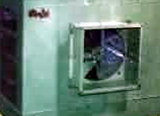 Evaporative air cooler